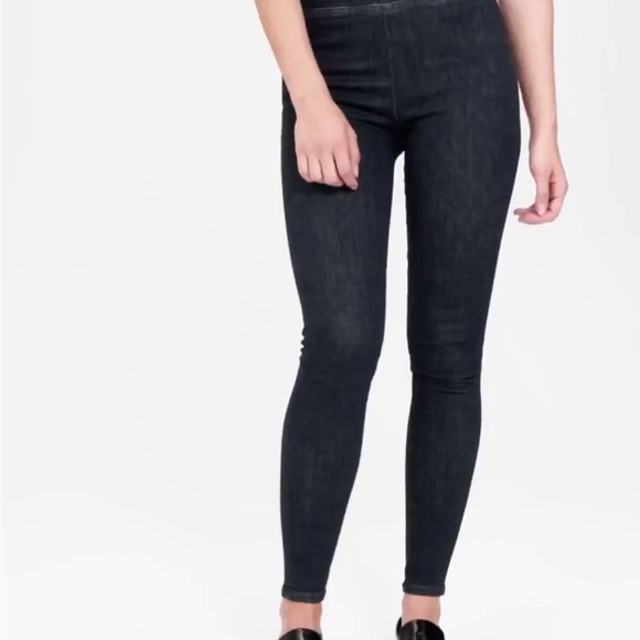 Frame Jet Set Crop - Picture 2 of 5